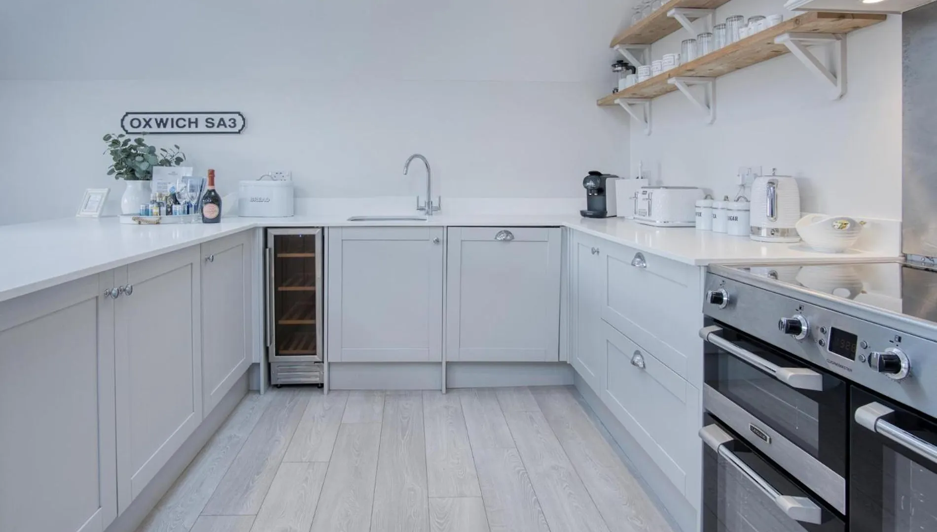 Ty Megan - 3 Bedroom Cottage - Bayview Oxwich Holiday home